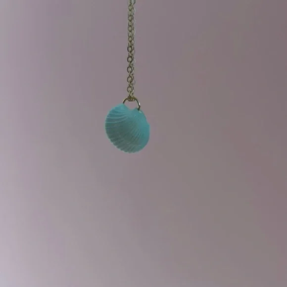 Baby Blue Shell Faux Gold Necklace - Picture 3 of 5